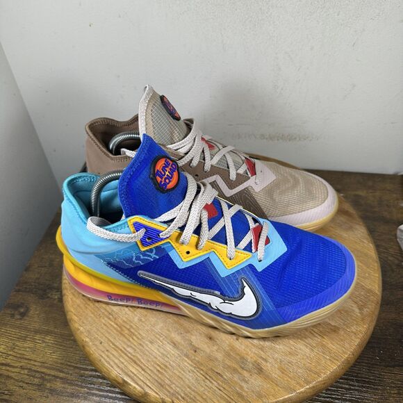 Nike LeBron 18 Space Jam Tune Squad Shoes Mens Size 10 Roadrunner CV7564-401 - Picture 1 of 8